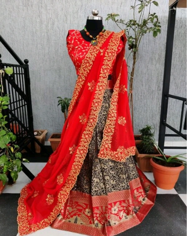 ABHISARIKA VOGUISH Embroidered Banarsi  Women Lehenga - Free Size, Semi Stitched, Pack of1